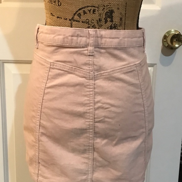 Women’s forever 21 baby pink corduroy mini skirt - Picture 3 of 5